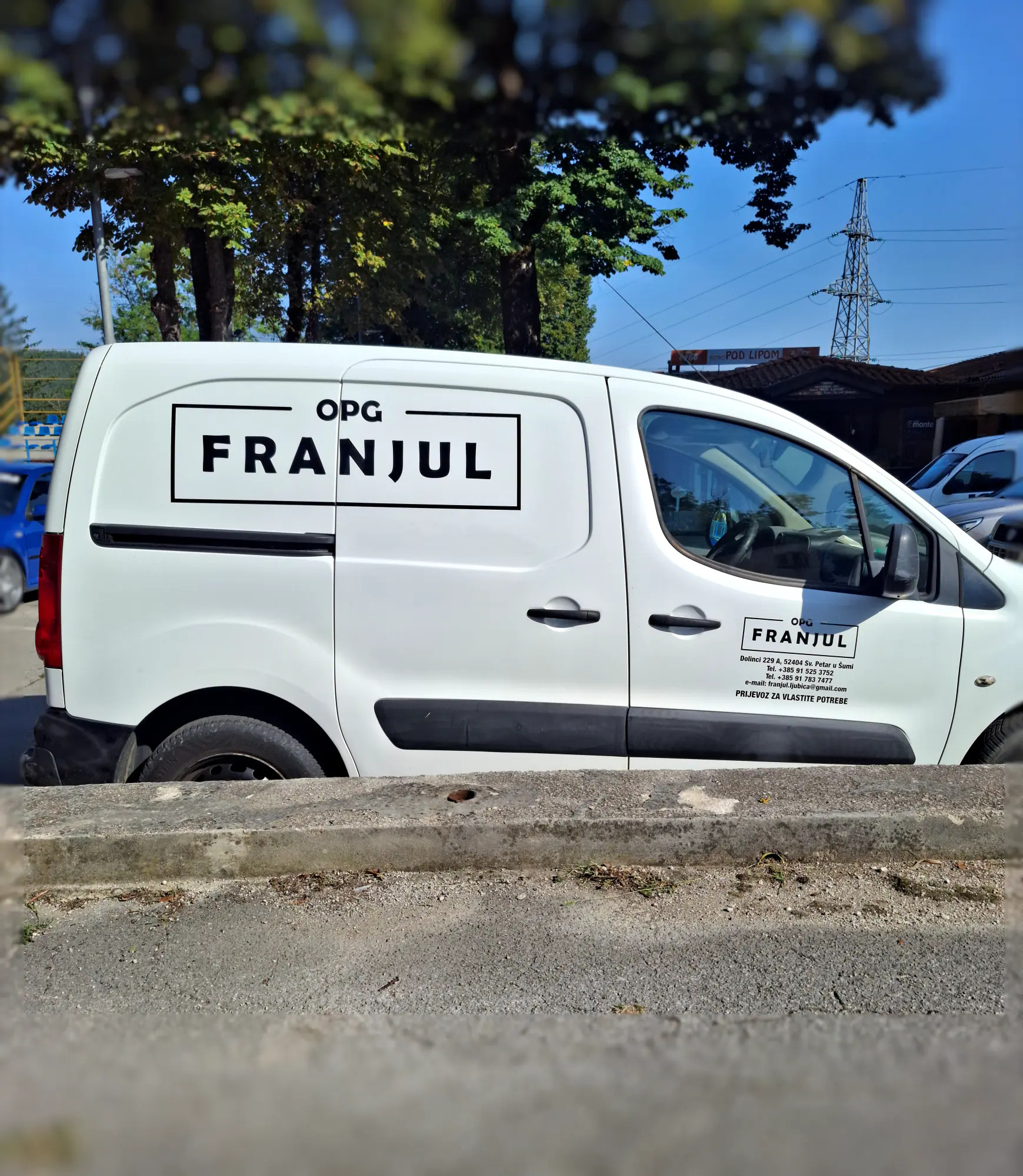 Oslikavanje vozila i car wrap